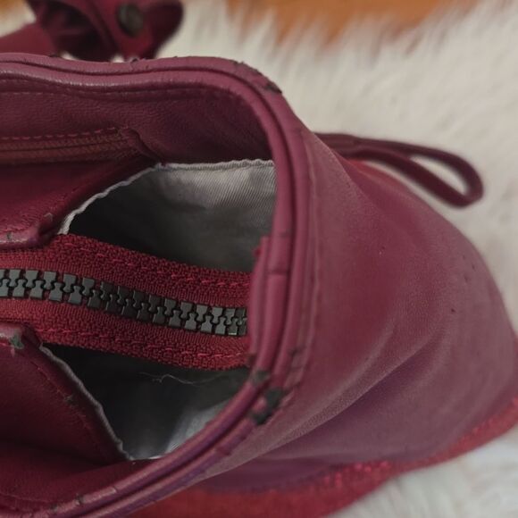 Lululemon Daily Essentials Everything Bag - Picture 12 of 17